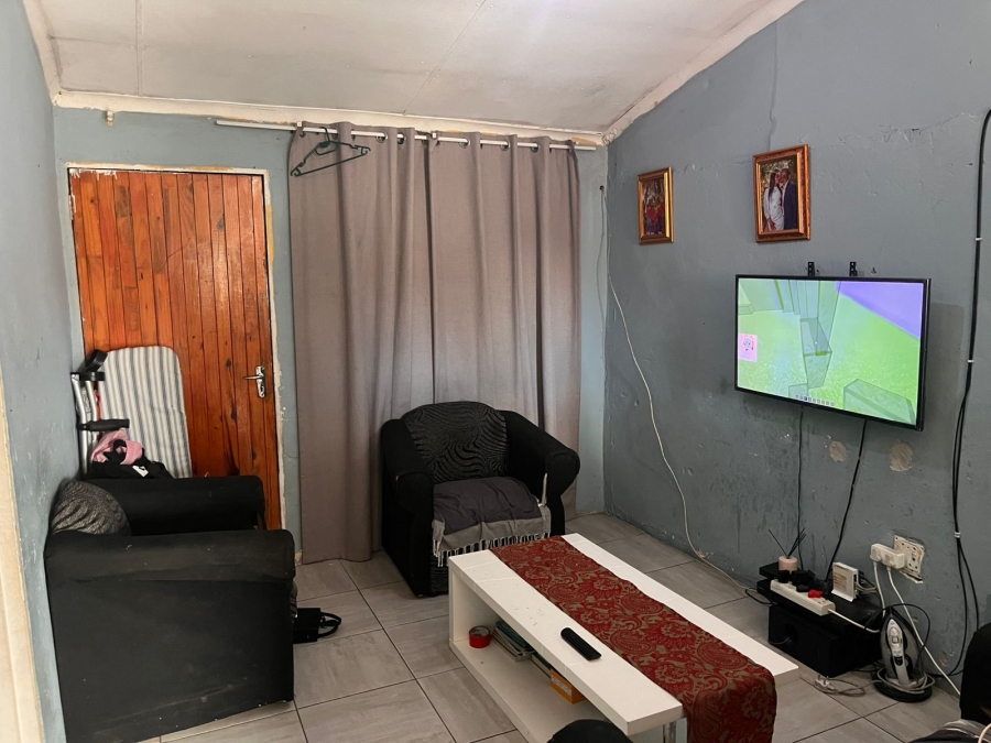2 Bedroom Property for Sale in Delft Western Cape